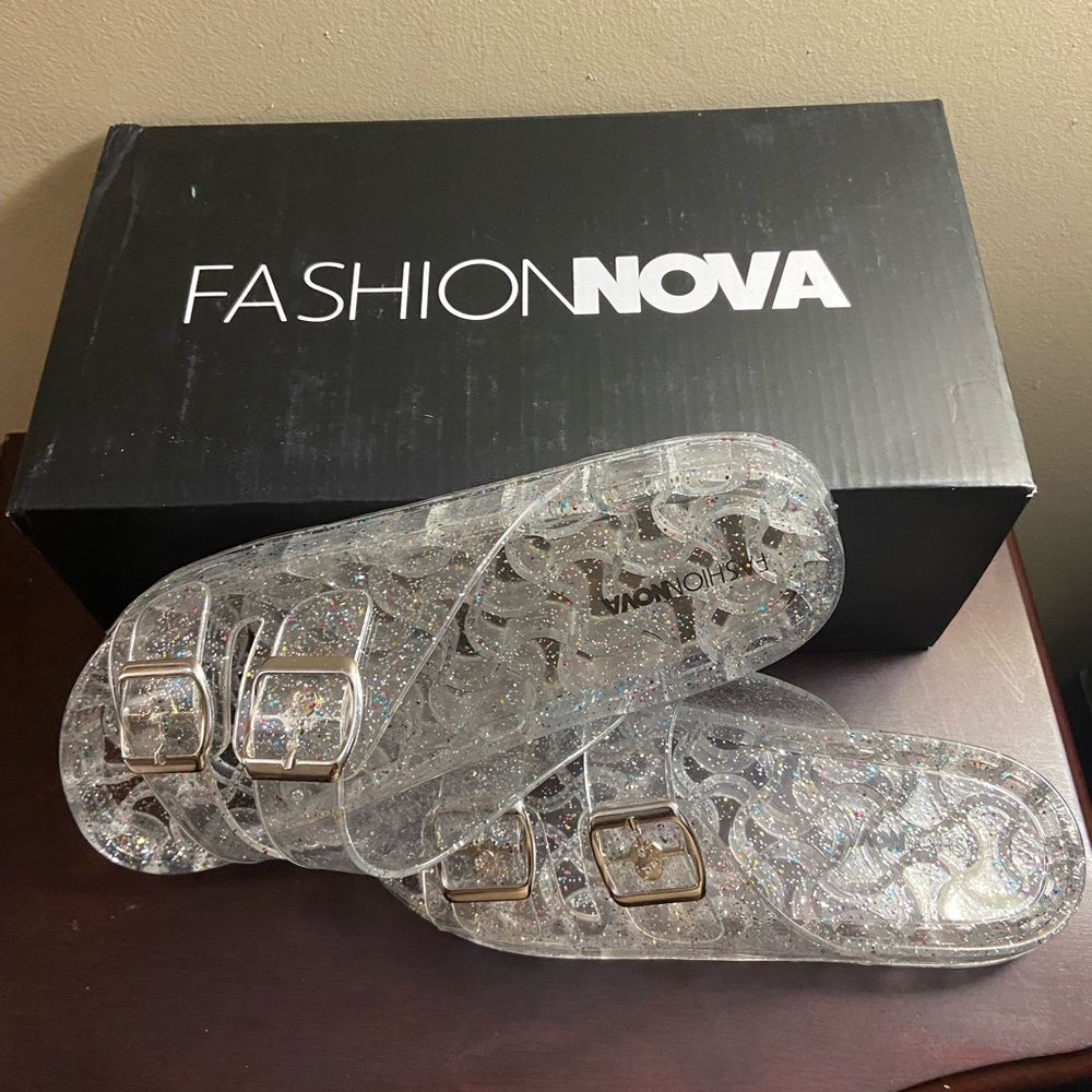 Clear Jelly slide sandals-size 8!